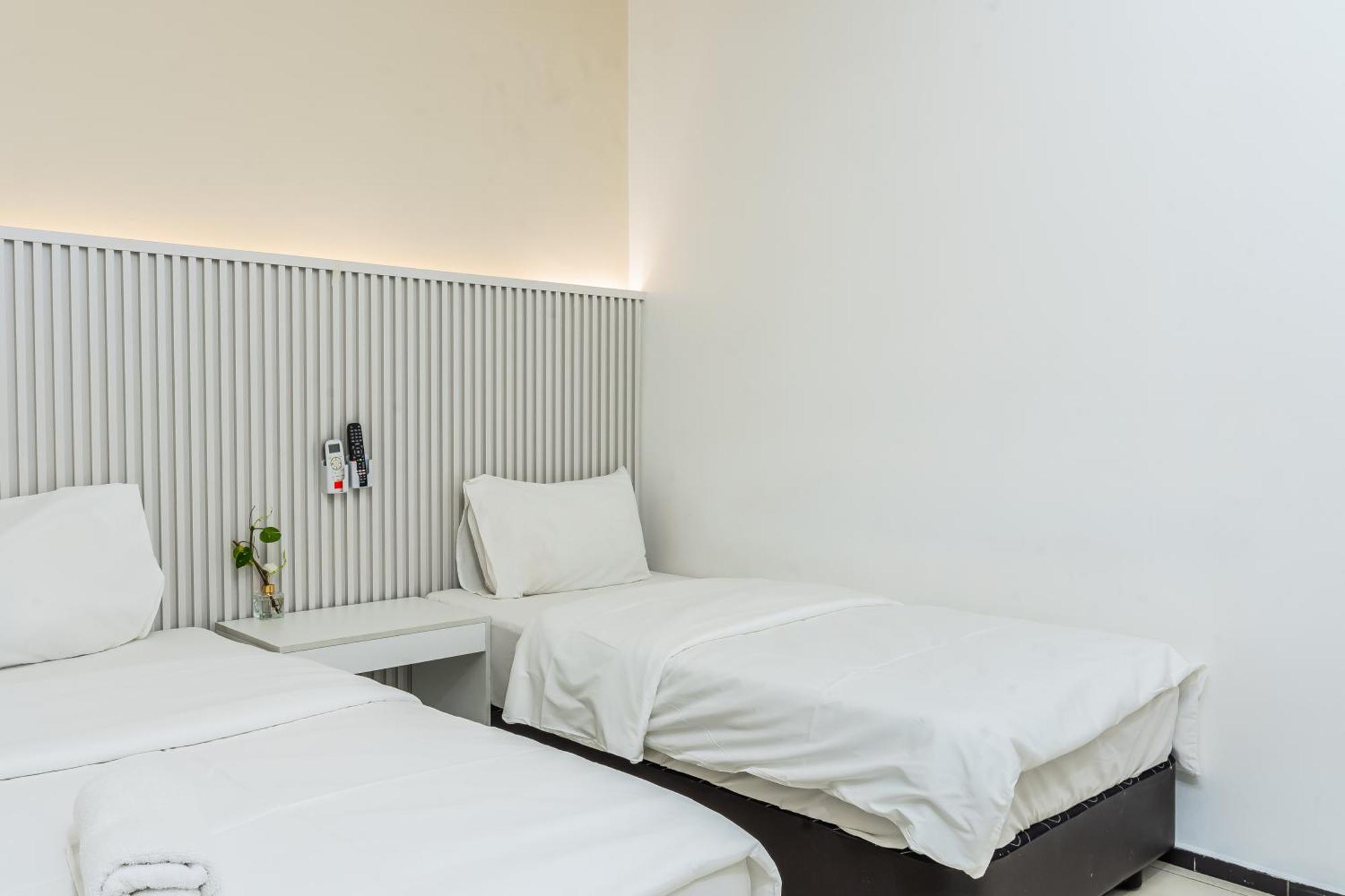 Ihome Boutique Hotel Сери-Кембанган Экстерьер фото